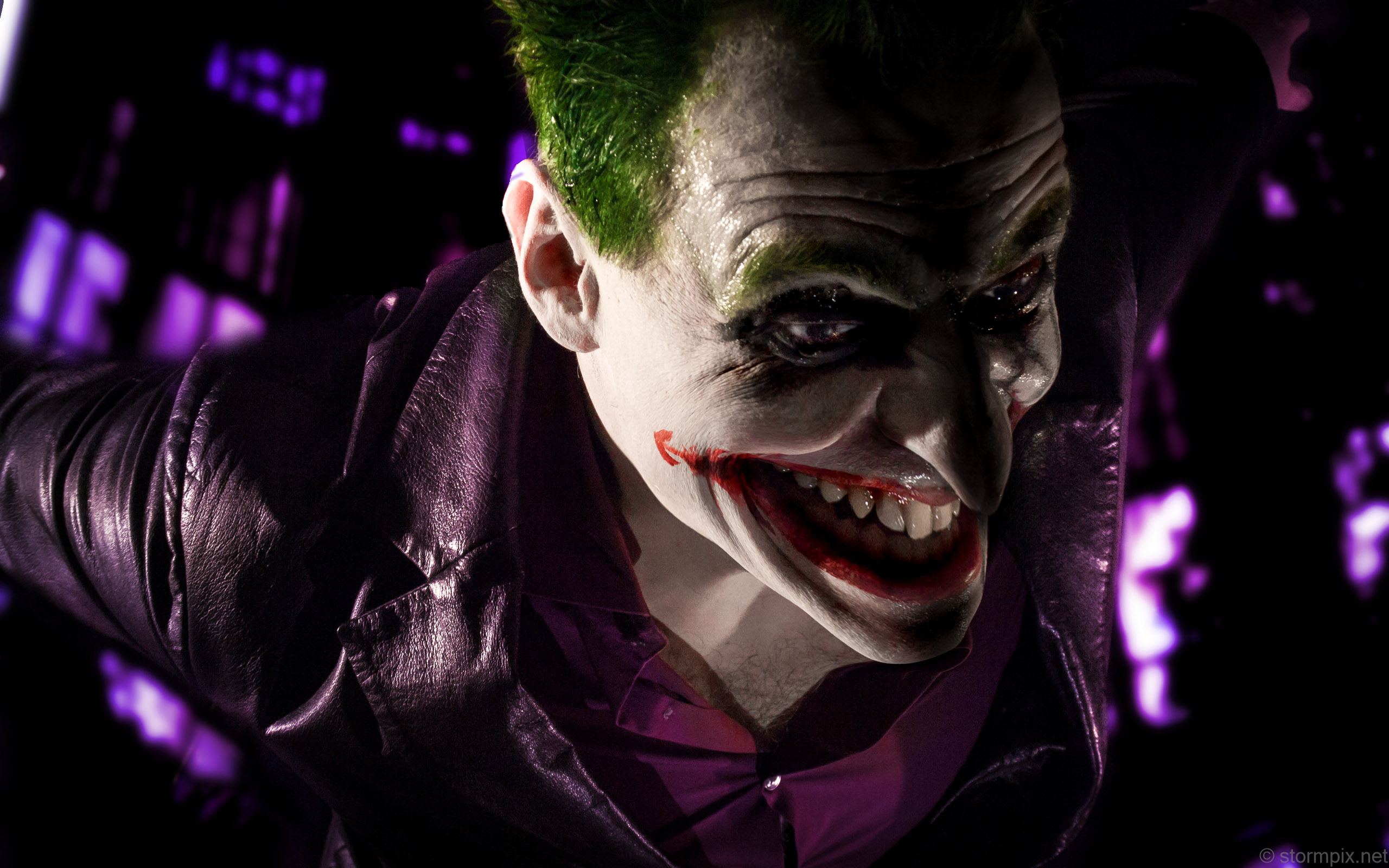 Color adjustment jacket (5 EUR at ebay)